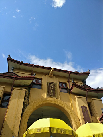 2017靖江王城位于桂林市内, 周边美食特别多_