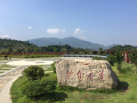 东狮山旅游景点攻略图