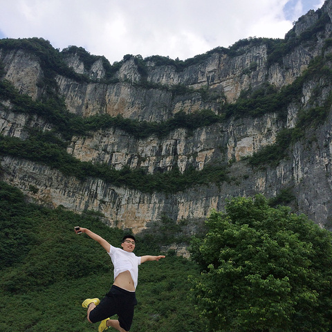 "...的石梯，其实湄江这几个景点大部分都是爬山，山顶就是俯瞰一下风景，或是感受一下各个观赏角度的魅力_仙人府"的评论图片