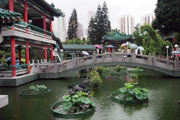 2017今天将游玩香港香火最旺的地方--黄._黄大