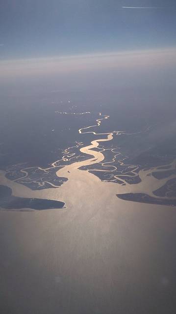 阳光四射的古巴,它的海水是薄荷色