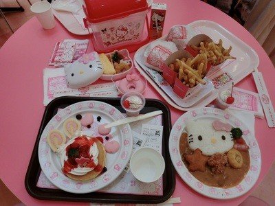 三丽鸥彩虹乐园