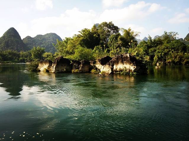 广西大新县雷平镇安平村岜零屯风光美景如画