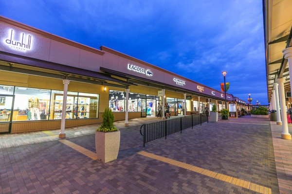 酒酒井奥特莱斯