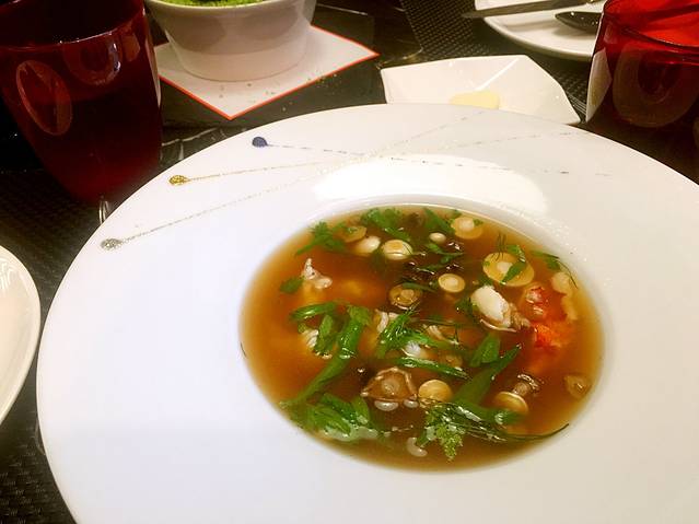 LE SALON DE THÉ de Joël Robuchon(圆方店)