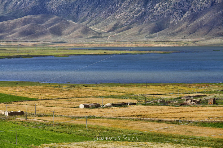 "...门票，从可可托海风景区出来不远的公路上有最佳眺望点，立有风景牌，路边可短暂停车，你一定不会错过_伊雷木湖"的评论图片