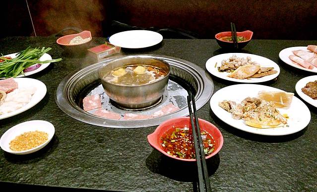 小浪花自助涮烤