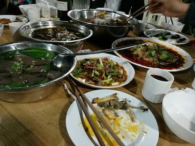 弓虽昌焖烧鸡(南滨直营店)