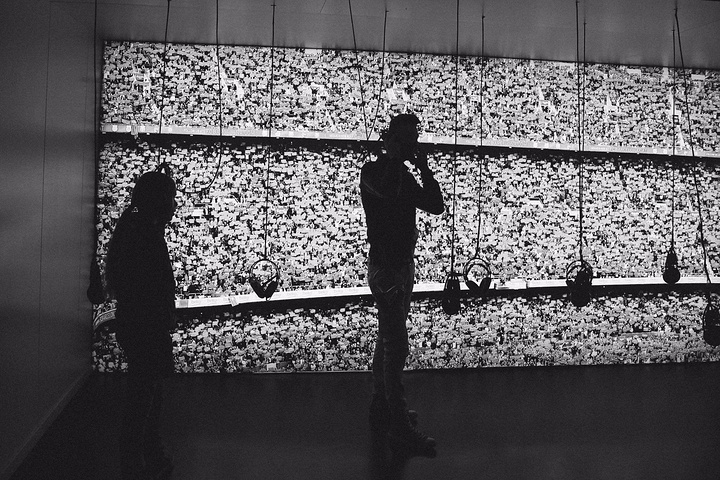 在巴萨的球场里,带上VR眼镜能用眼睛体验到球