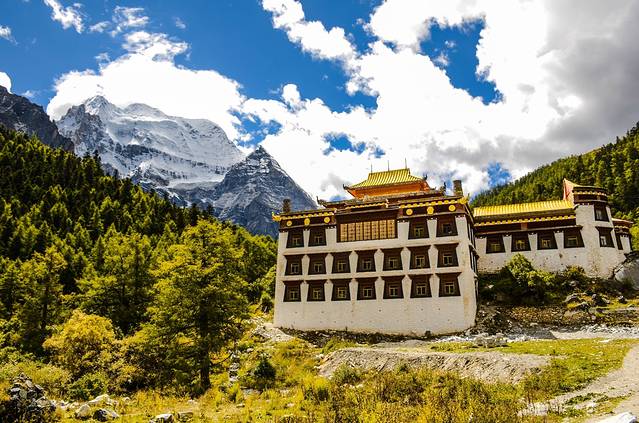 稻城亚丁风景区-冲古寺