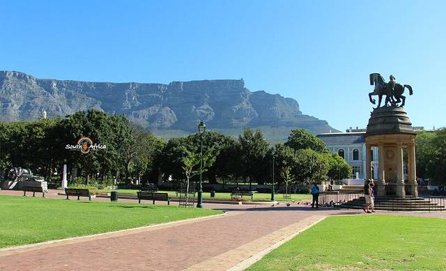 开普敦街心花园