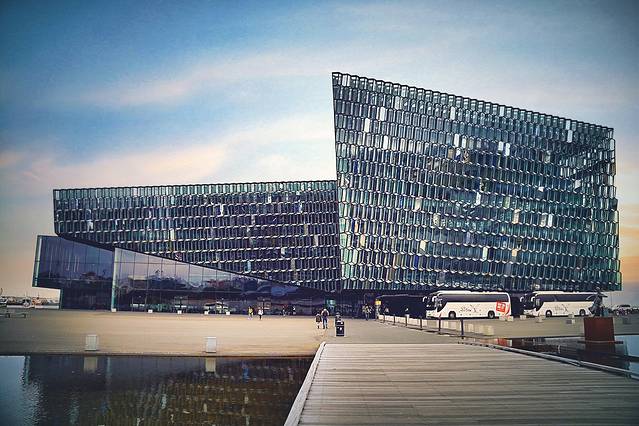 Harpa音乐会议中心