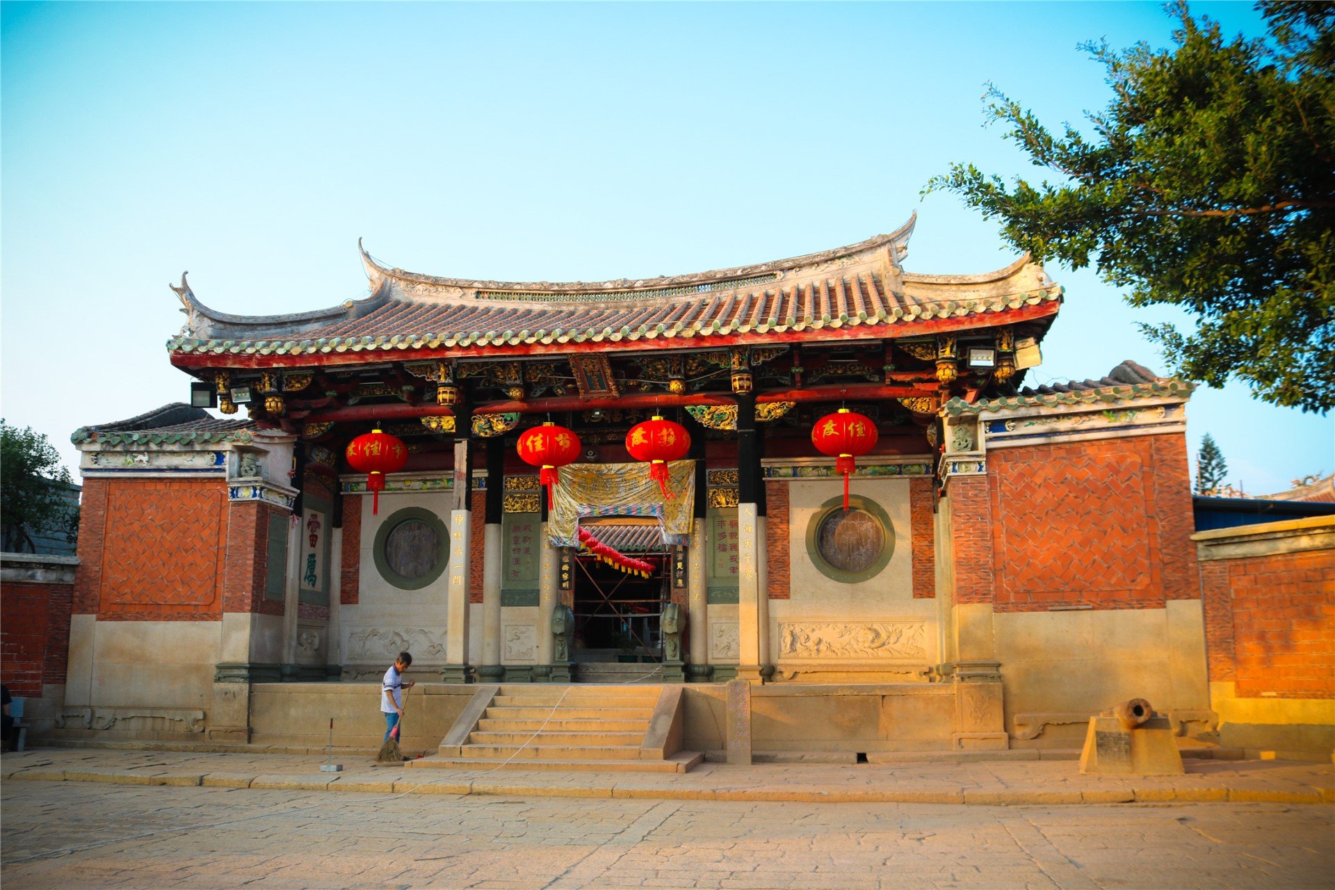 境优美的旅游景点永宁城隍庙正以其独特的人文风貌和秀丽的自然景观