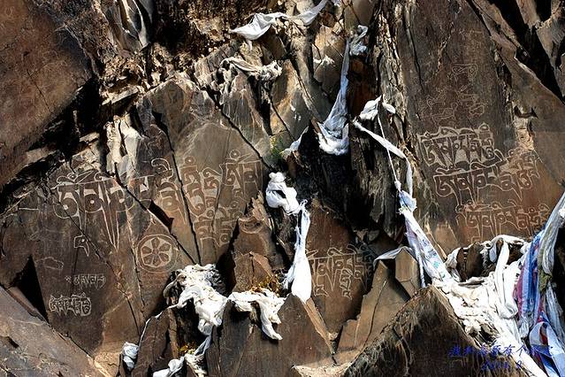 日土山洞古壁画