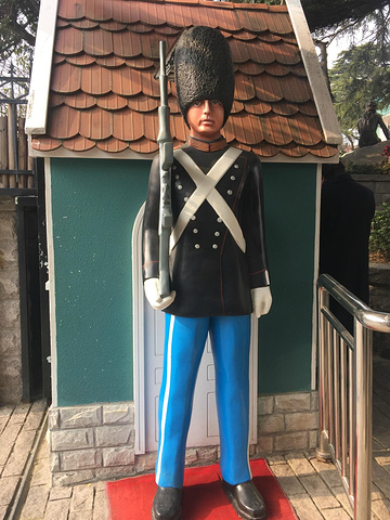 2017公主楼是一栋极具北欧风格的西式小楼,周