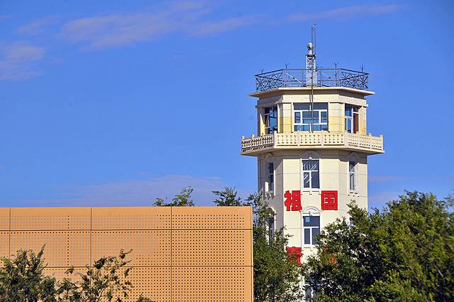 二连浩特国门景区