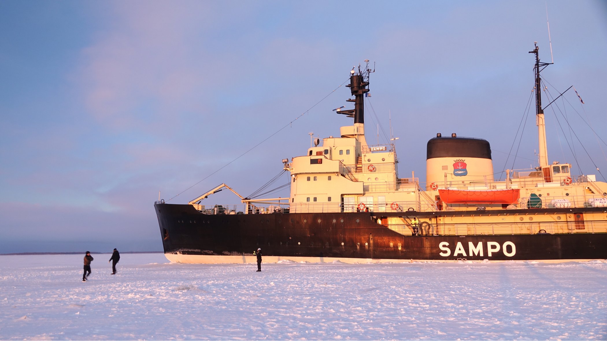 89 首页 追逐超级等离子体之芬兰北极光