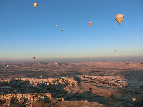 Royal Balloon旅游景点图片