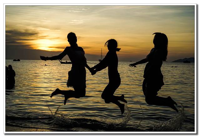 北谷公园落日海滩