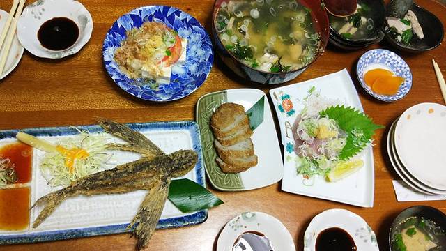やしま鮨・地魚料理专门店(一号店)