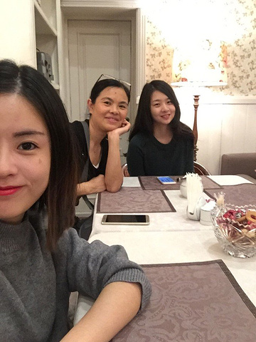 2017苏联怀旧餐厅在美食部分有介绍。直奔13