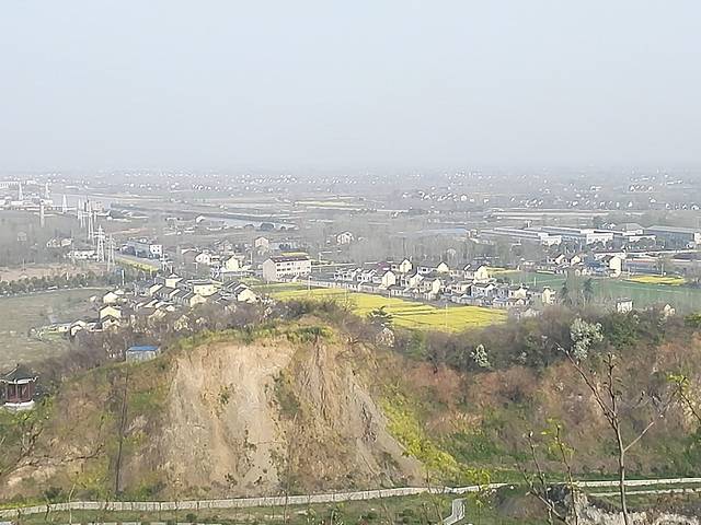 瓜埠山火山石林景区
