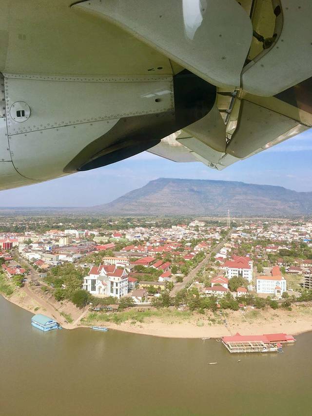 hello柬埔寨 bye老挝 背包母女趴趴走