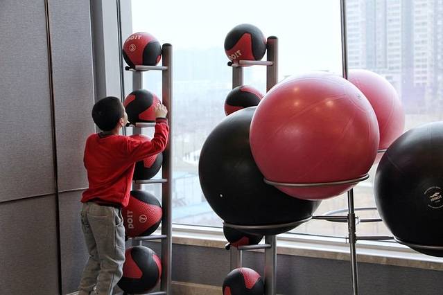 大手牵小手,在唐山发现一个不一样的春天