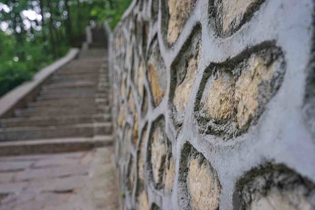 辋川溶洞风景区