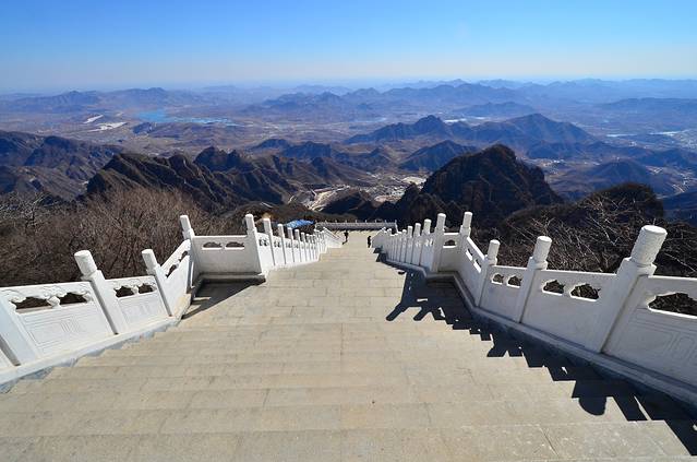 狼牙山五勇士纪念塔