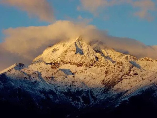 三奥雪山大本营