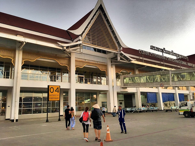 琅勃拉邦国际机场