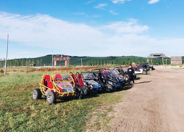 巴林喇嘛山风景区
