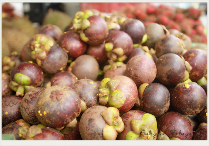 .很热闹,但是我们三都是女流之辈,不敢出去hap