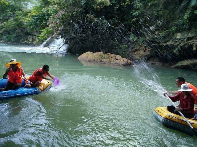 古龙山峡谷群风景区