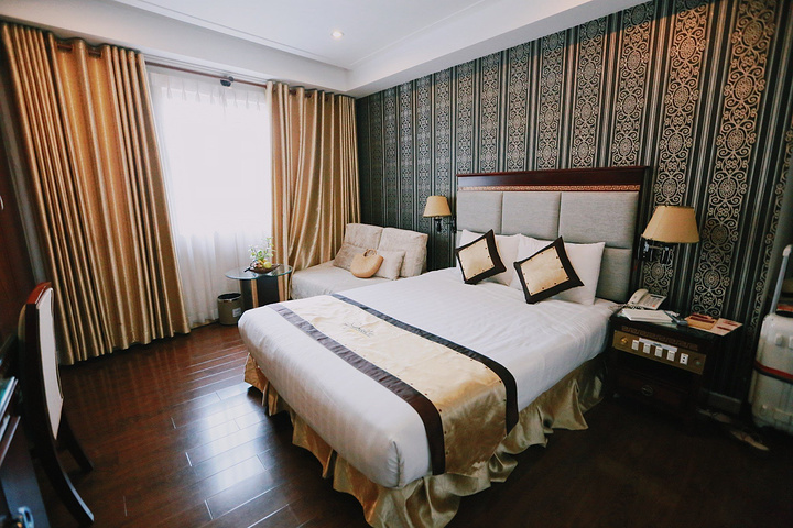 2017这家酒店的地理位置不错,在越南的中心地