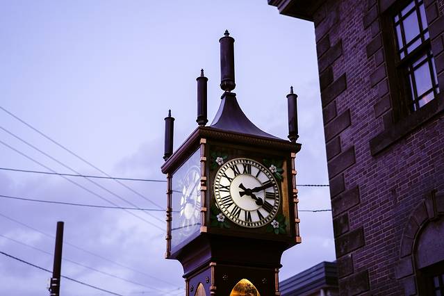 ＭＡＲＣＨＥＮ交叉点