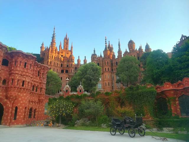 华生园金色蛋糕梦幻王国