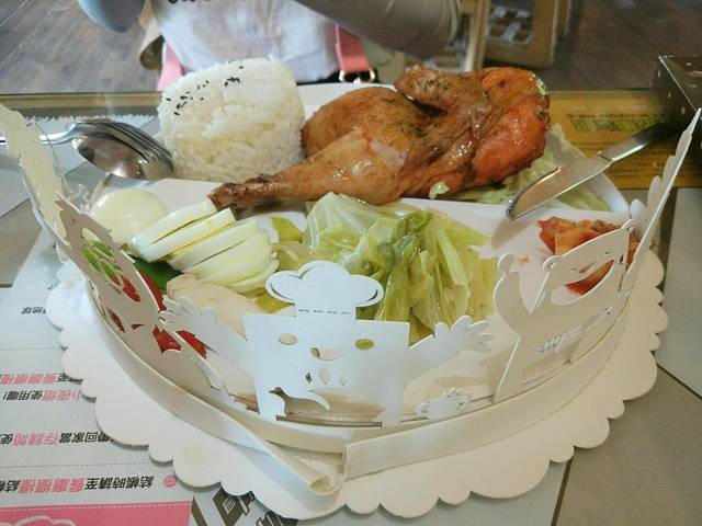 纸箱王主题餐厅