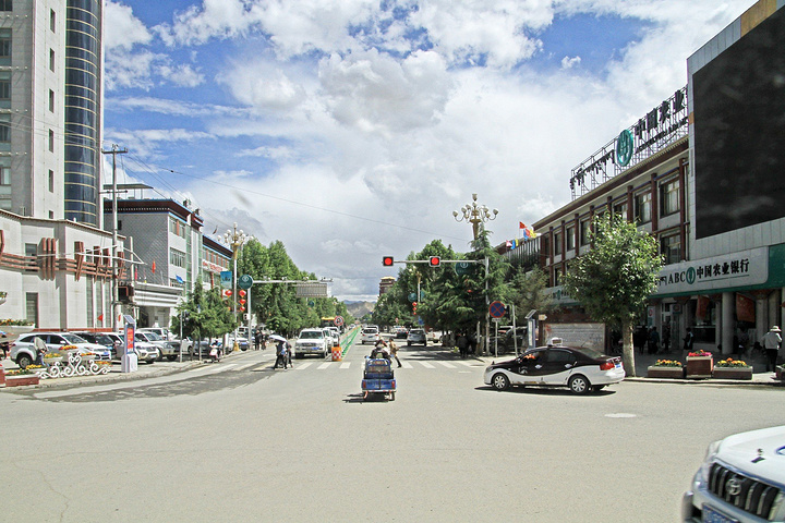 日喀则市区游览