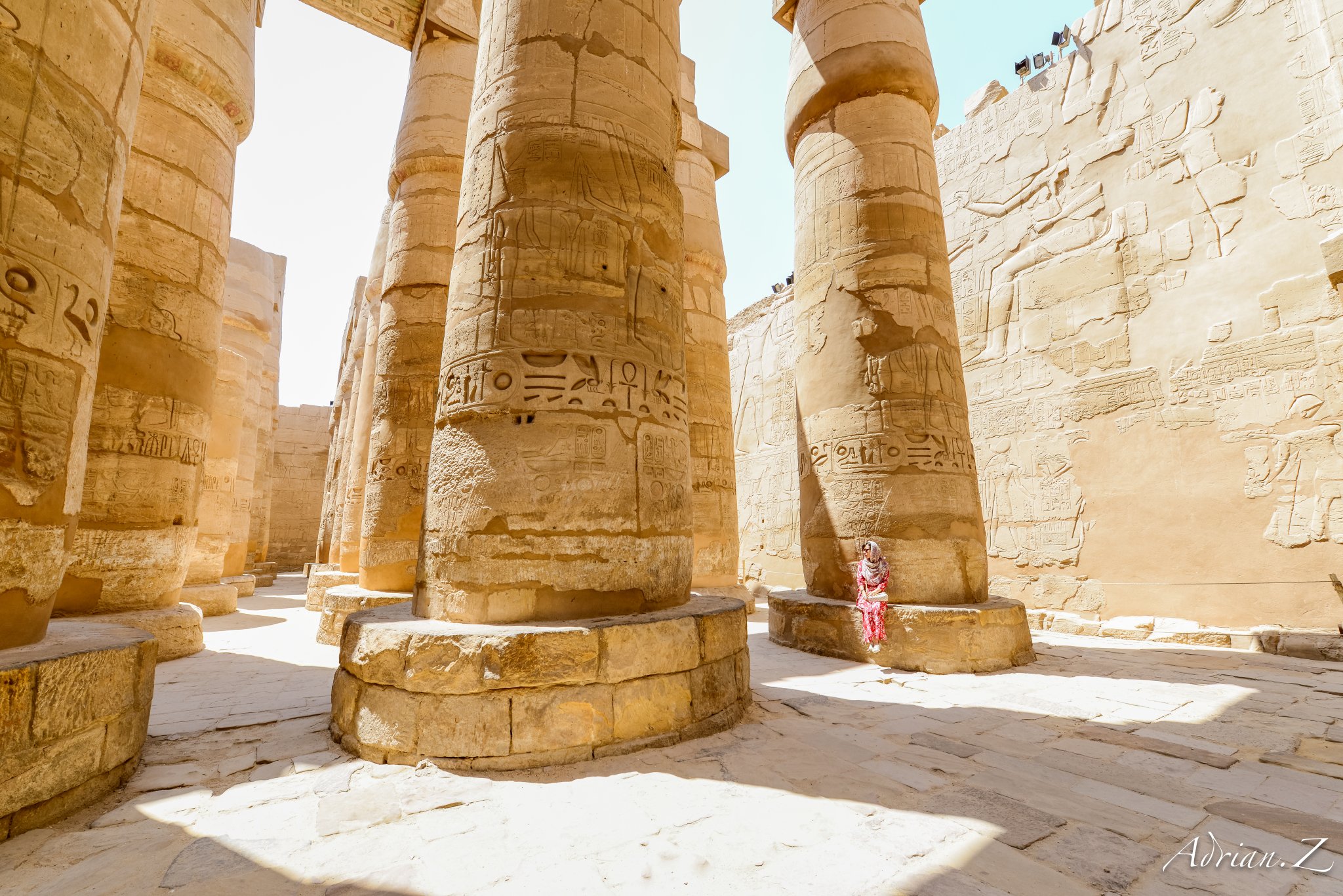 卡纳克神庙是卢克索古迹的精华因为它既是埃及最大的庙宇遗址也是