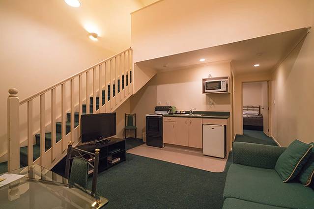 波里尼西亚温泉