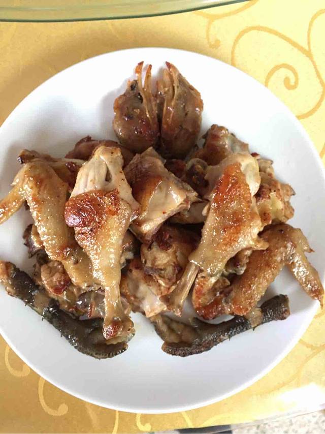 山水间竹筒饭店