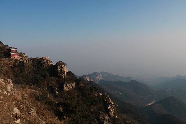 泰山风景名胜区-五岳独尊石