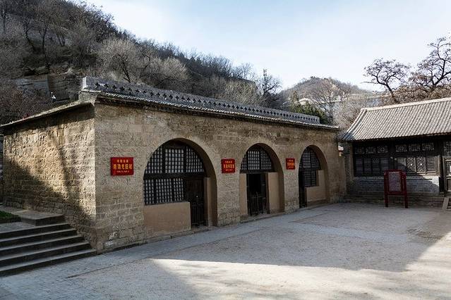 凤凰山革命旧址