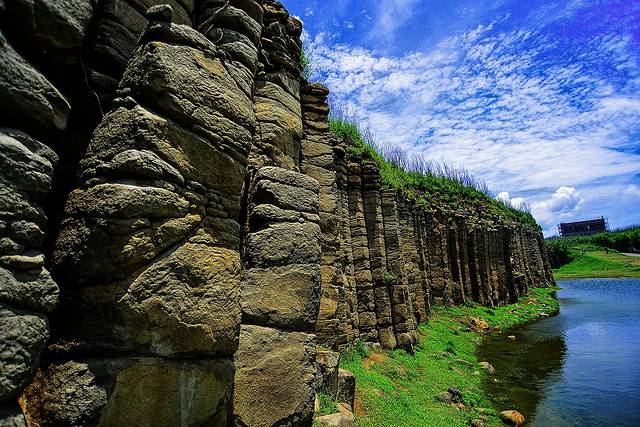 池东大果叶玄武岩