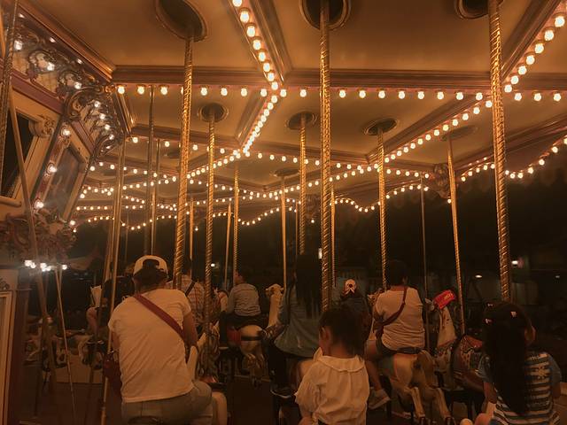 灰姑娘旋轉木馬