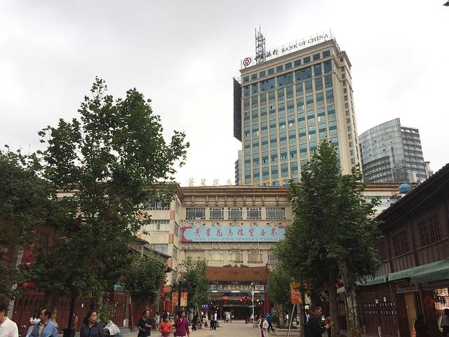 甬道街花鸟市场