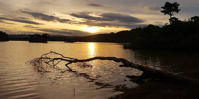 仙人洞彝族文化生态村