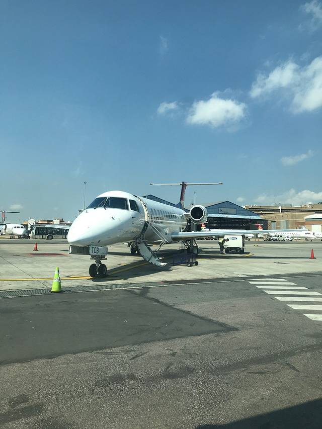 克鲁格姆普马兰加国际机场